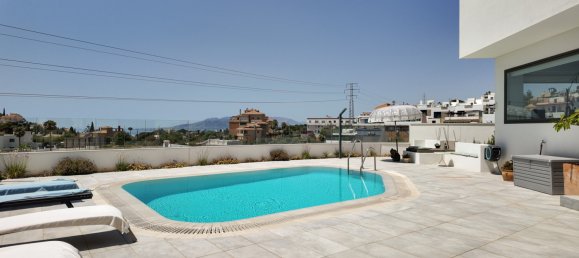 4 Schlafzimmer Villa in Malaga, Spain, Nr. 136915 49