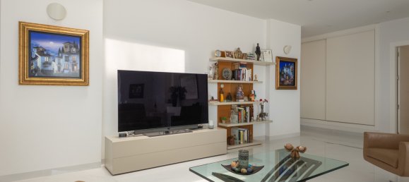 4 Schlafzimmer Villa in Malaga, Spain, Nr. 136915 19