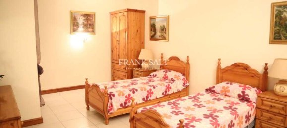 Apartamento T3 em Saint Julian's, Malta N.º 3258 10