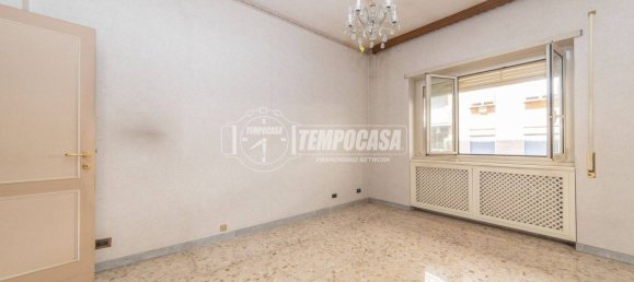 3 Schlafzimmer Wohnung in Rome, Italy, Nr. 328312 16