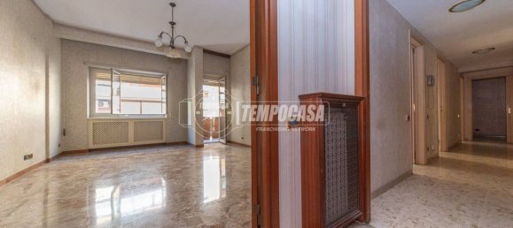 3 Schlafzimmer Wohnung in Rome, Italy, Nr. 328312 2