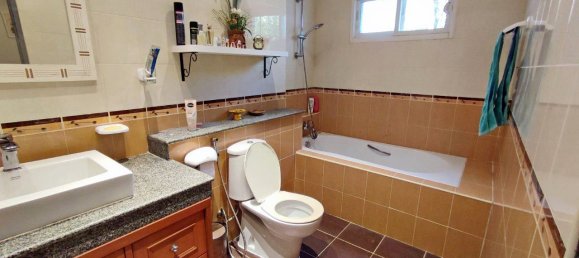 3 chambres house à vendre à Pattaya, Chonburi, Eastern Thailand, Thailand № 69314 29