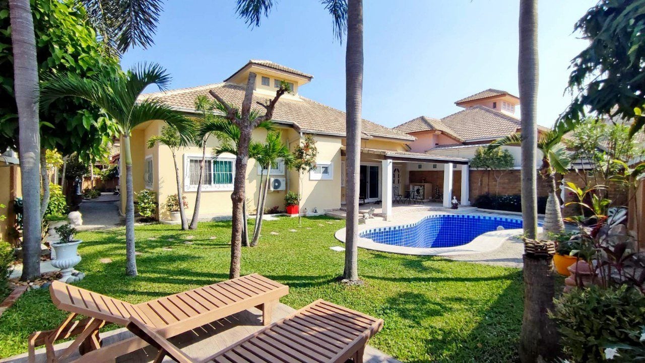 3 chambres house à vendre à Pattaya, Chonburi, Eastern Thailand, Thailand № 69314
