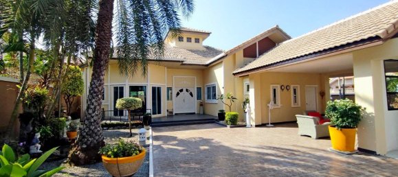 3 chambres house à vendre à Pattaya, Chonburi, Eastern Thailand, Thailand № 69314 10