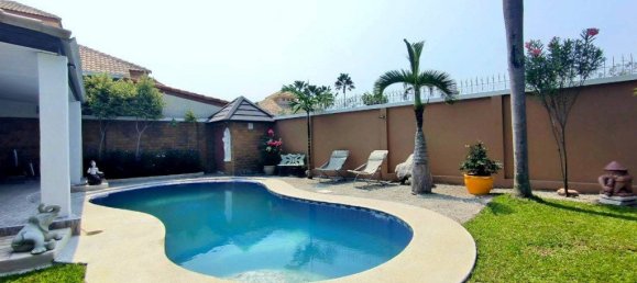 3 chambres house à vendre à Pattaya, Chonburi, Eastern Thailand, Thailand № 69314 6