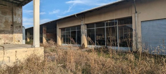 Дом с 25 комнатами в Трино, Италия № 145213 15