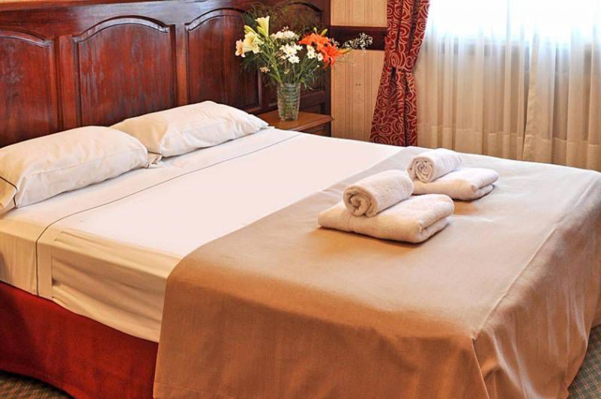  Building in Buenos Aires, Argentina No. 106457