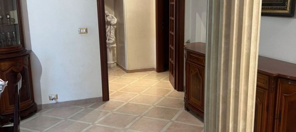 4 Schlafzimmer Wohnung in Rome, Italy, Nr. 345262 10