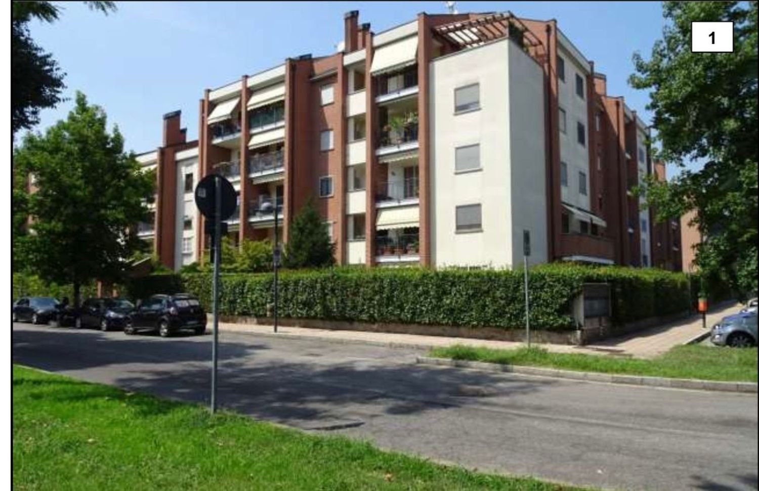 2 rooms Apartment in Cernusco sul Naviglio, Italy No. 156338