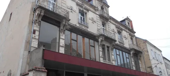 3 bedrooms Apartment in Cusset, France No. 344897 2