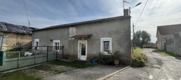 2 Schlafzimmer Haus in Vienne, France, Nr. 312988 4