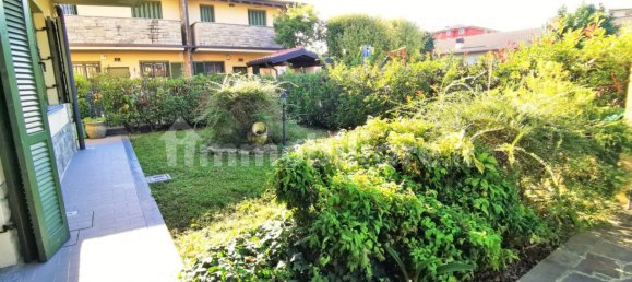 2 bedrooms Apartment in Brignano Gera d'Adda, Italy No. 365439 4