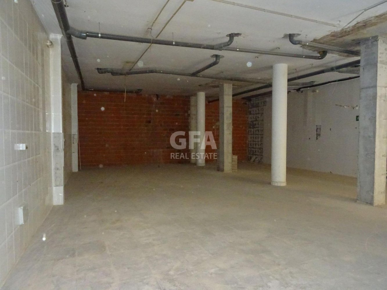 Коммерческая недвижимость 169м² в Агилас, Испания № 170842