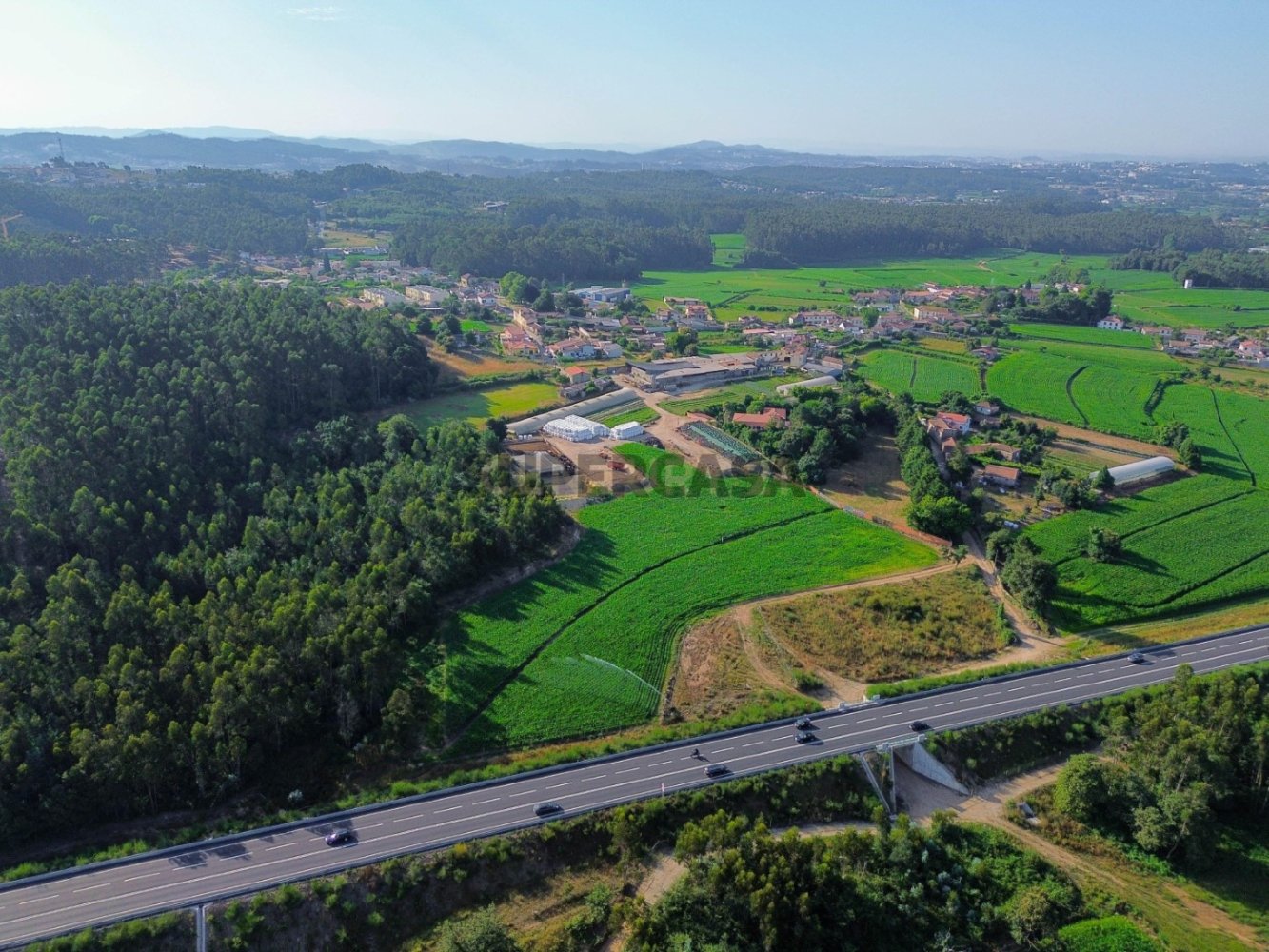 1000m² Land in Castelo da Maia, Portugal No. 252533
