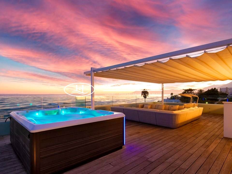 6 Schlafzimmer Haus in Marbella, Spain, Nr. 95274