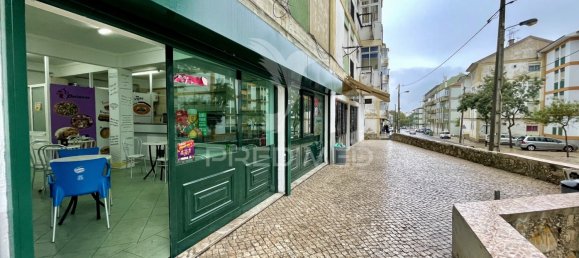Gewerbliche Immobilie in Almada, Portugal 90m², Nr. 86723 3