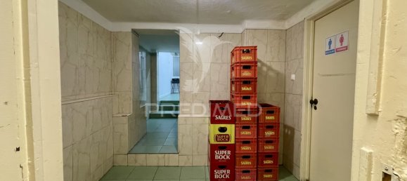 Gewerbliche Immobilie in Almada, Portugal 90m², Nr. 86723 21