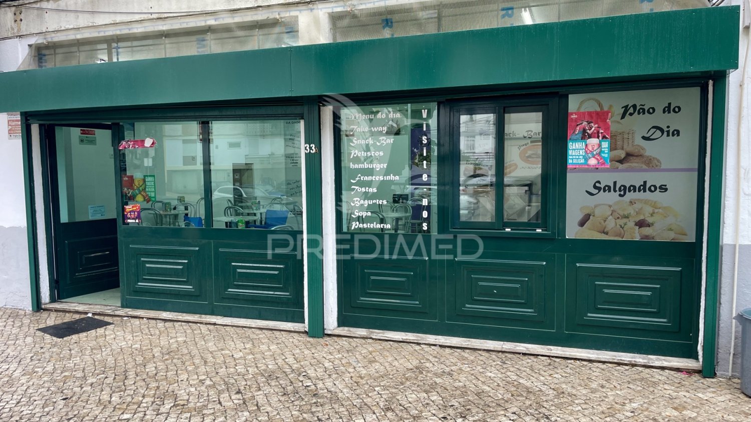 Gewerbliche Immobilie in Almada, Portugal 90m², Nr. 86723
