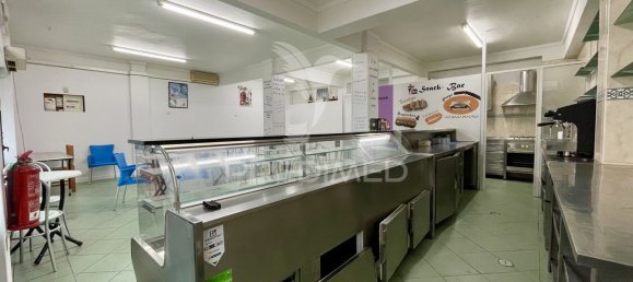 Gewerbliche Immobilie in Almada, Portugal 90m², Nr. 86723 16