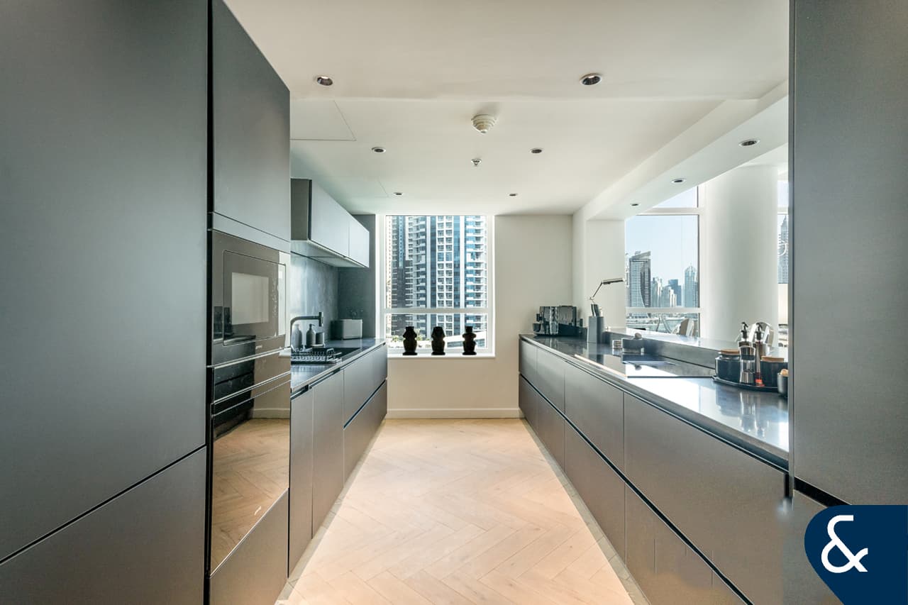 3 bedrooms Apartment in Dubai Marina, UAE No. 120772