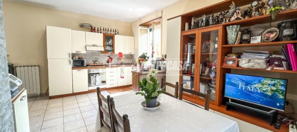 4-salle Appartement à Viterbo, Italy No. 68879 6