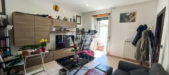 4-salle Appartement à Viterbo, Italy No. 68879 10