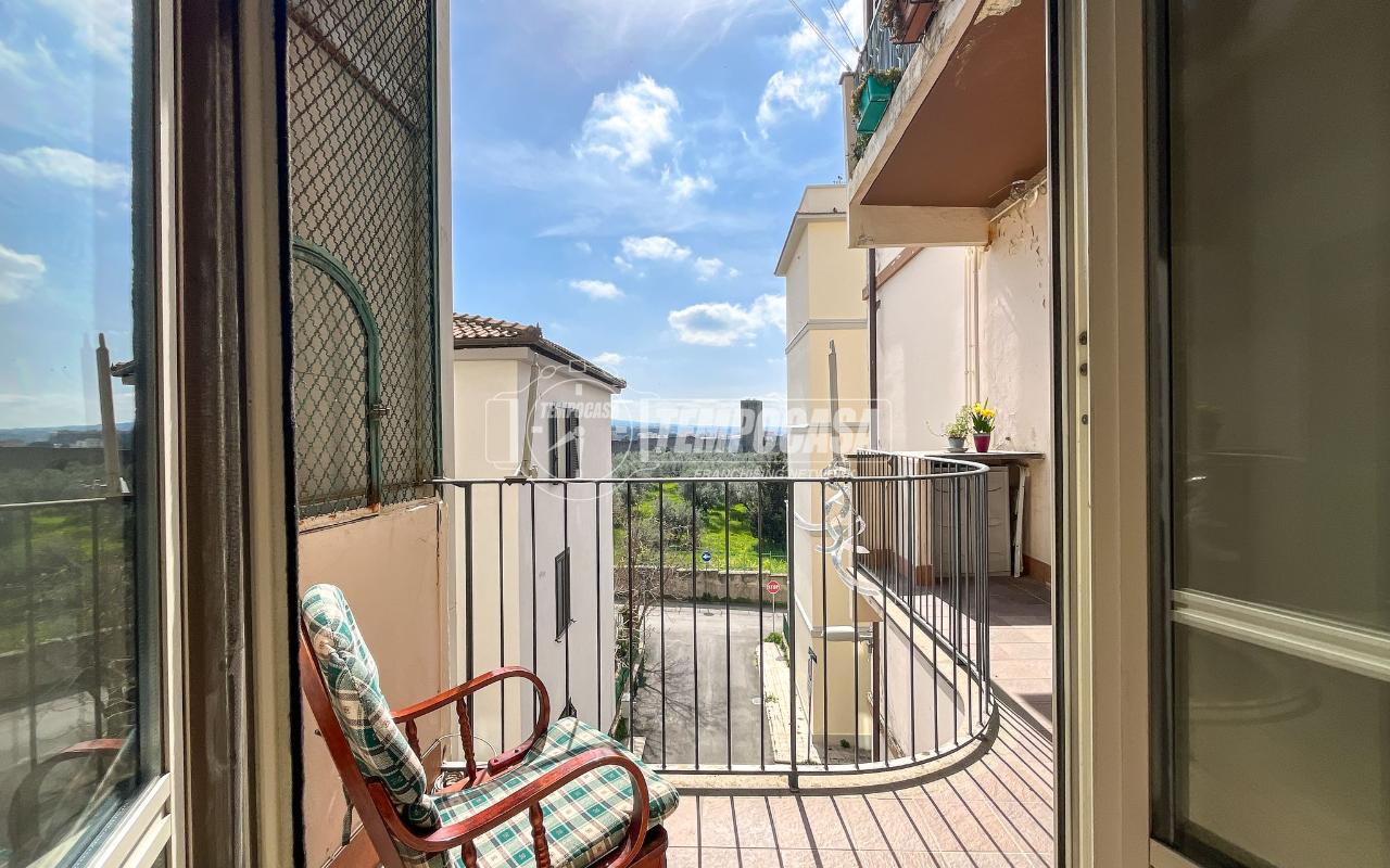 4-salle Appartement à Viterbo, Italy No. 68879