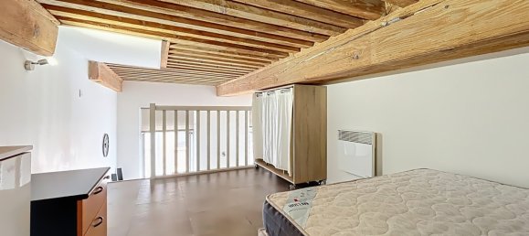 Studio in Lyon, France No. 279317 8