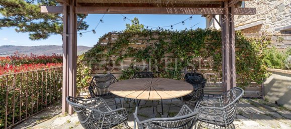 8 rooms Apartment in Umbertide, Italy No. 44602 8