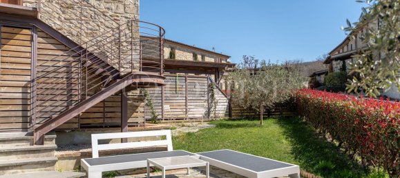 8 rooms Apartment in Umbertide, Italy No. 44602 7