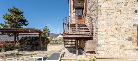 8 rooms Apartment in Umbertide, Italy No. 44602 5