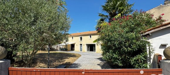 4 غرف نوم منزل في Fontenay-le-Comte, France رقم 331125 23