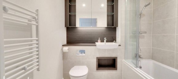 Apartamento de 2 dormitorios en Hayes, United Kingdom No. 5077 24