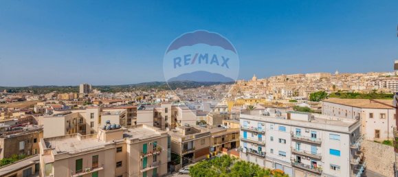 5 rooms Apartment in Noto, Italy No. 148140 37