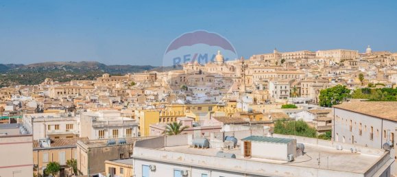 5 rooms Apartment in Noto, Italy No. 148140 39