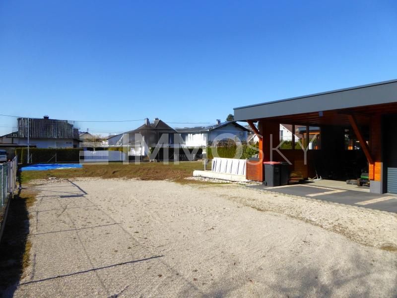  Land in Stadl-Paura, Austria No. 205869