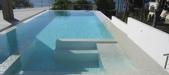 4 bedrooms Villa in Benissano, Spain No. 4418 2