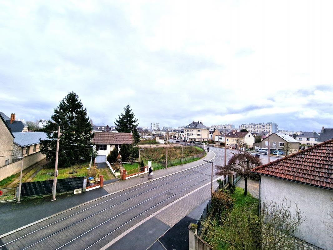1 Schlafzimmer Wohnung in Fleury-les-Aubrais, France, Nr. 78554