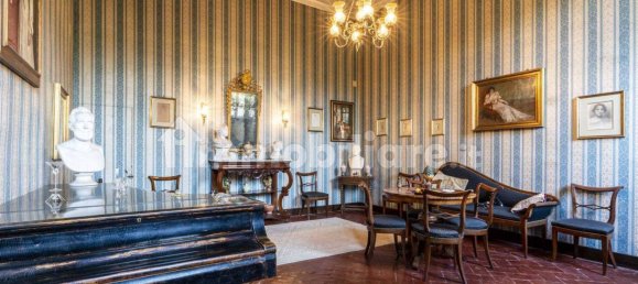 Edificio de 5 habitaciónes en Colle di Val d'Elsa, Italy No. 227746 9