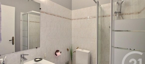 Casa de 3 dormitorios en Merignac, France No. 317395 7