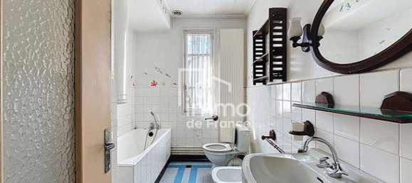 Casa de 8 dormitorios en Ain, France No. 315765 14