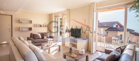 Villa de 5 dormitorios en Tremezzina, Italy No. 53440 13