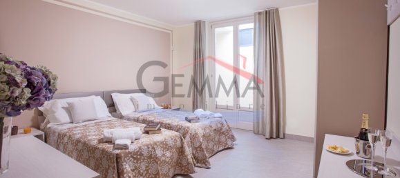 Villa de 5 dormitorios en Tremezzina, Italy No. 53440 41