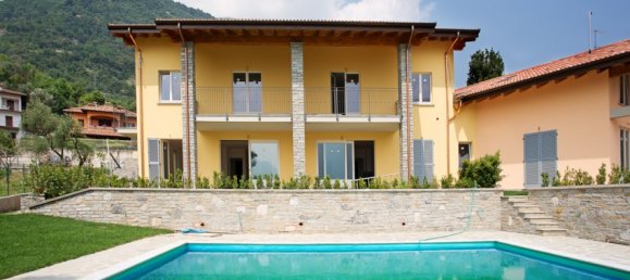 Villa de 5 dormitorios en Tremezzina, Italy No. 53440 8