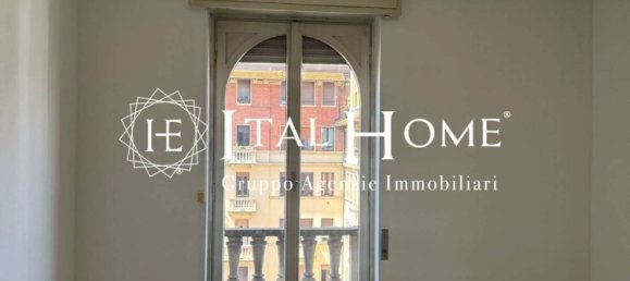 3 rooms Apartment in Milan, Italy No. 243703 4