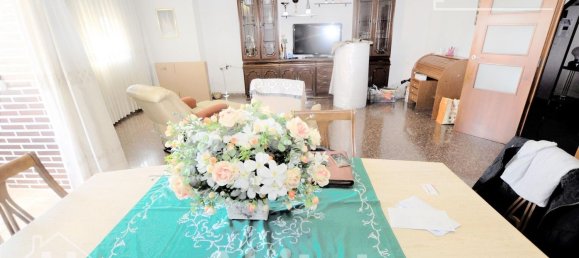 Apartamento de 3 dormitorios en Valencia, Spain No. 150104 33