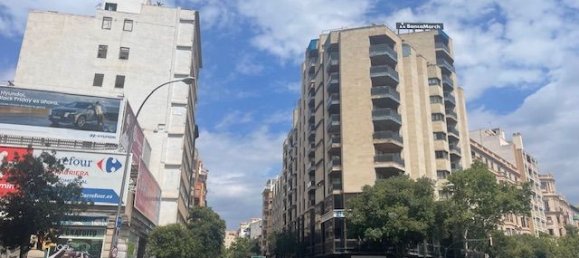 Apartamento T4 em Madrid, Spain N.º 133424 3