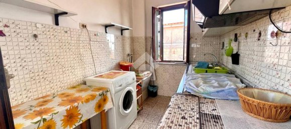 2 bedrooms Apartment in Naples, Italy No. 318084 9