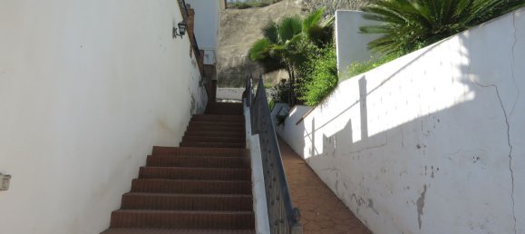 Casa de 4 dormitorios en Alhaurín el Grande, Spain No. 147938 4