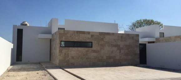 3 bedrooms House in Merida, Mexico No. 154401 2